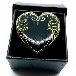 Ornate Steampunk / Goth Black Heart Ring
